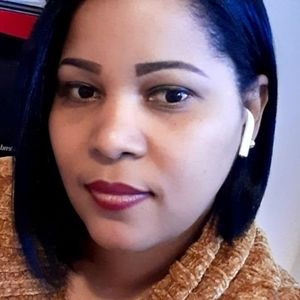 Meet your Posher, Agustina